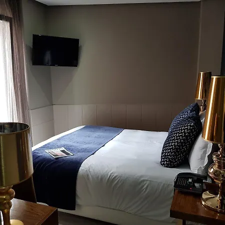 Hotel Art (adults Only)