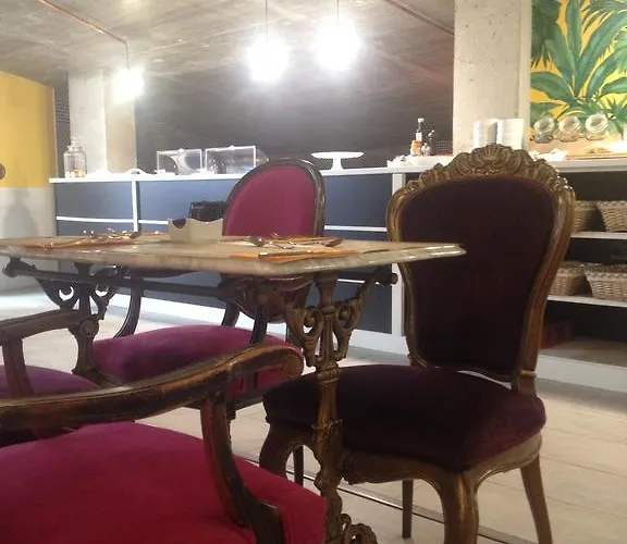 Hotell Art (adults Only) 3*